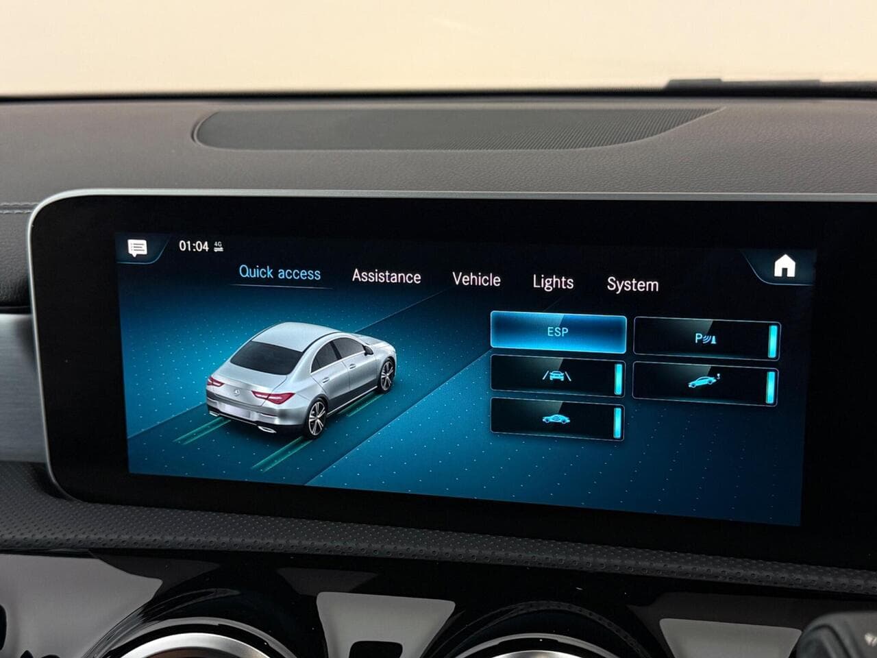 Mercedes-Benz CLA thumbnail Infotainment System