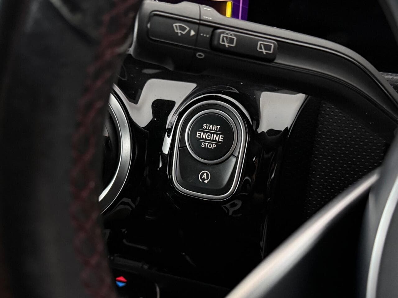 Mercedes-Benz A Class thumbnail Misc Controls