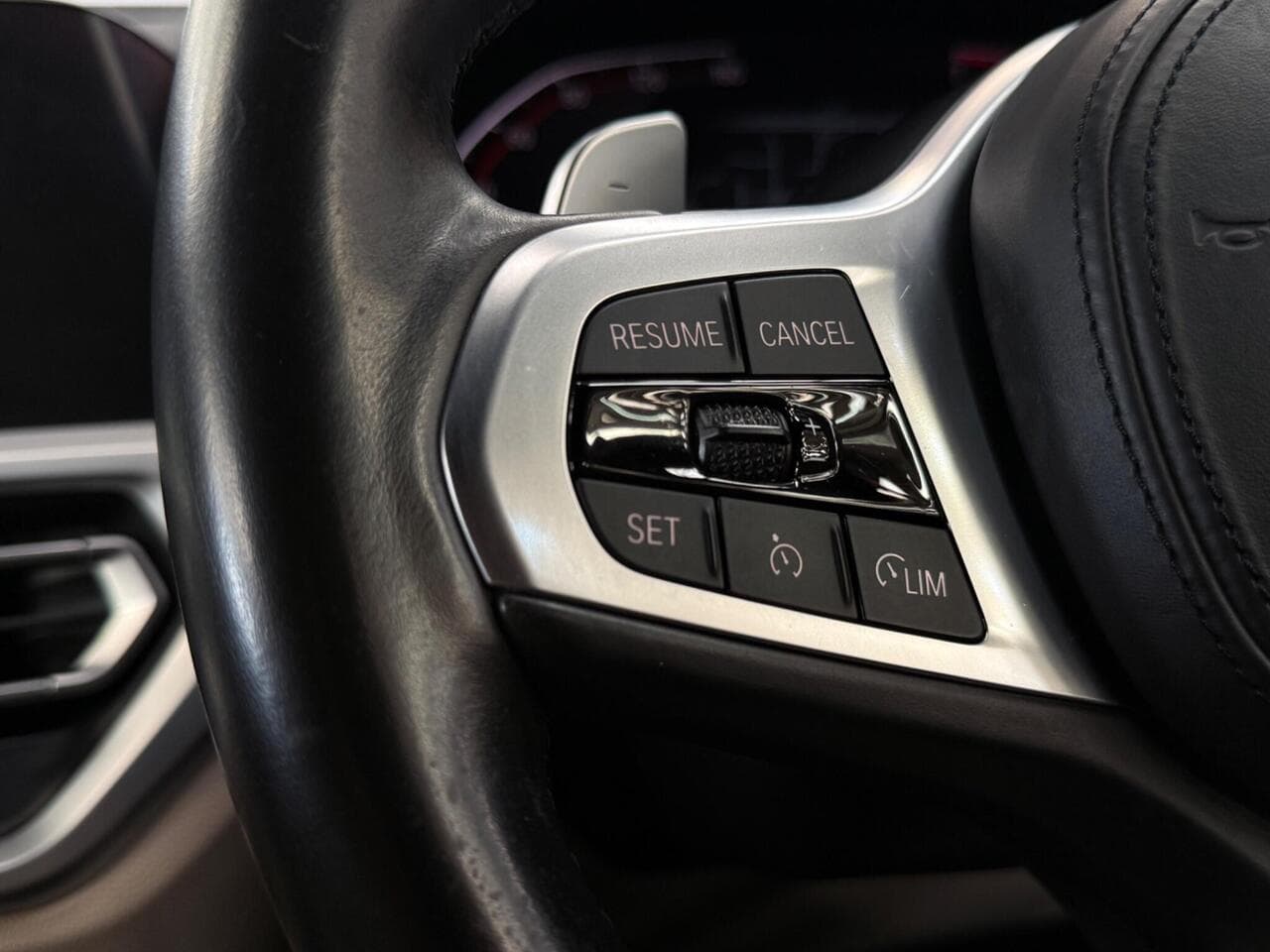BMW 3 Series thumbnail Misc Controls