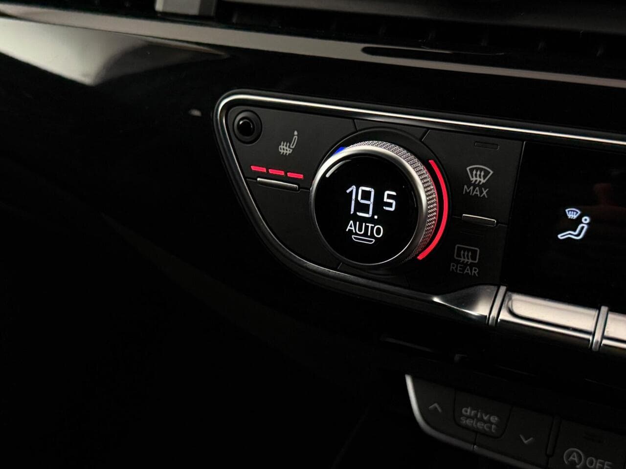 Audi A4 thumbnail Misc Controls