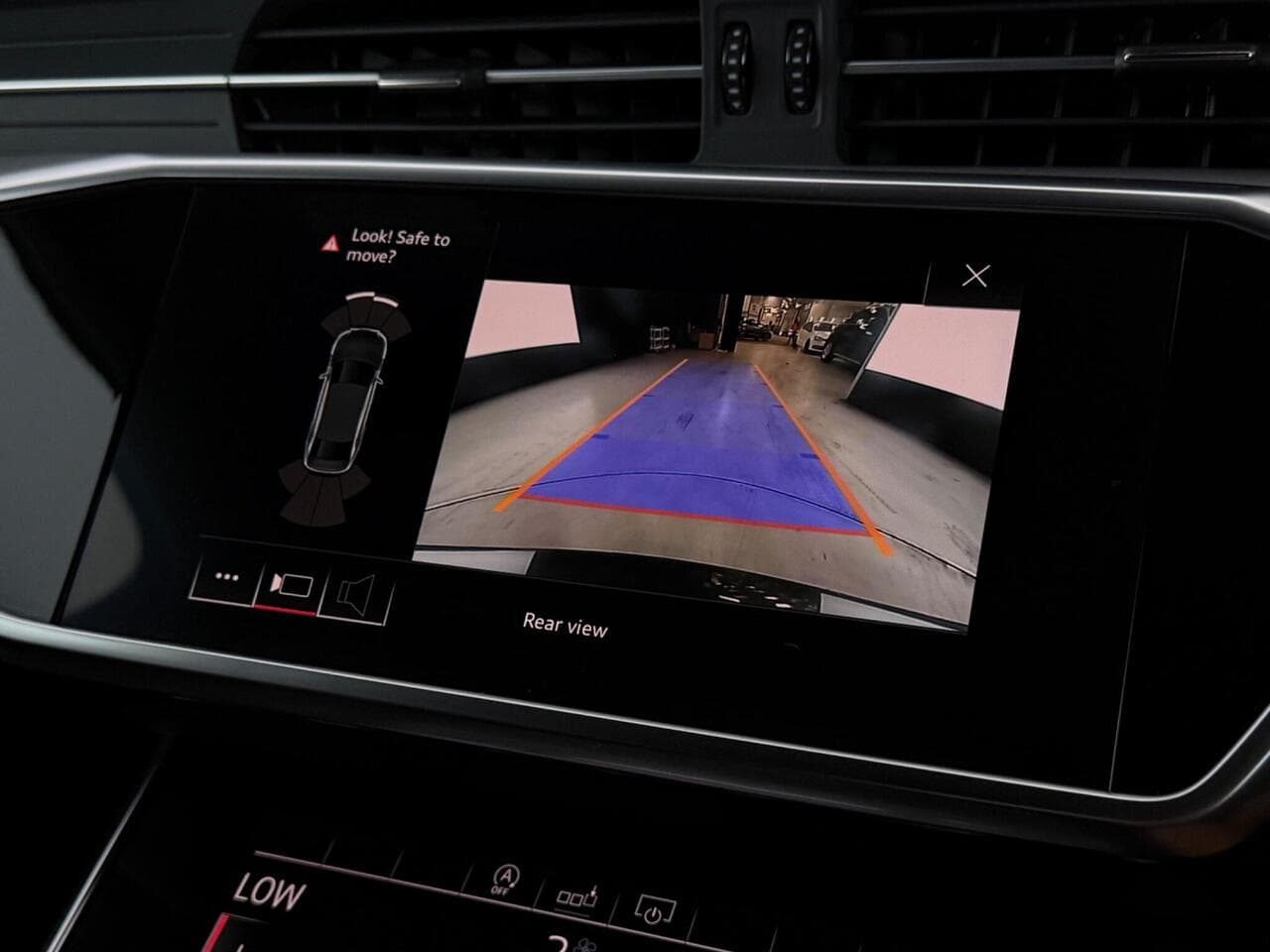 Audi A6 Saloon thumbnail Infotainment System