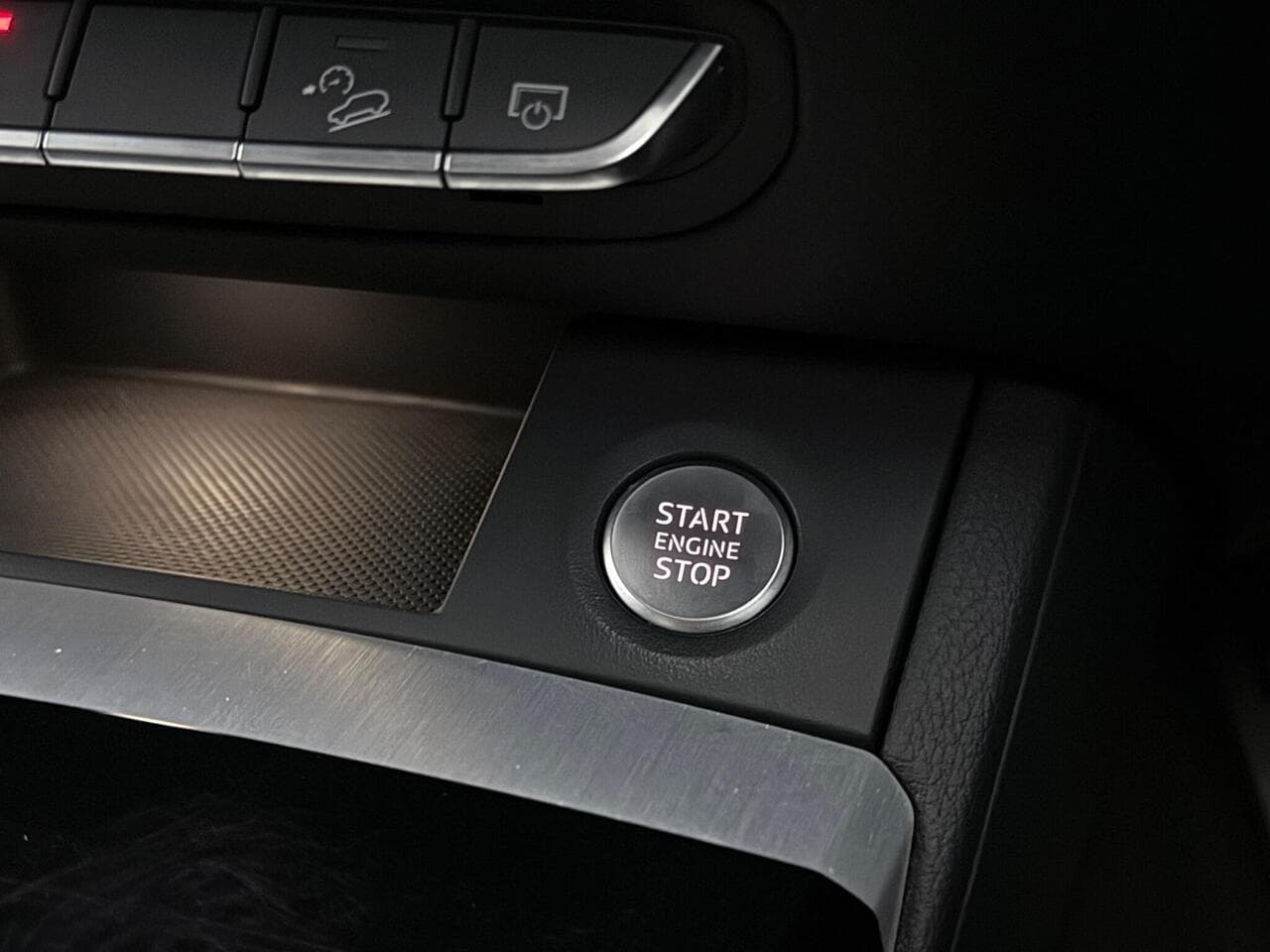 Audi Q5 thumbnail Misc Controls