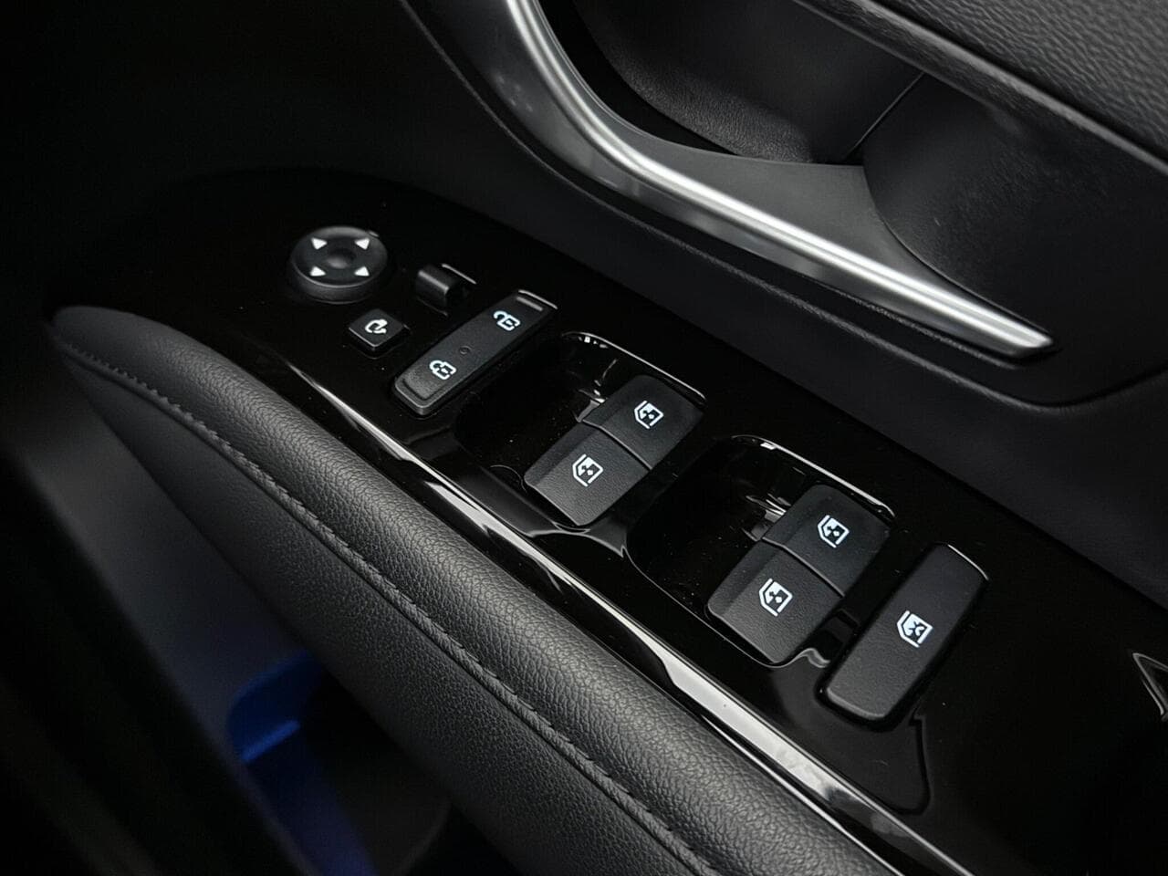 Hyundai TUCSON thumbnail Misc Controls