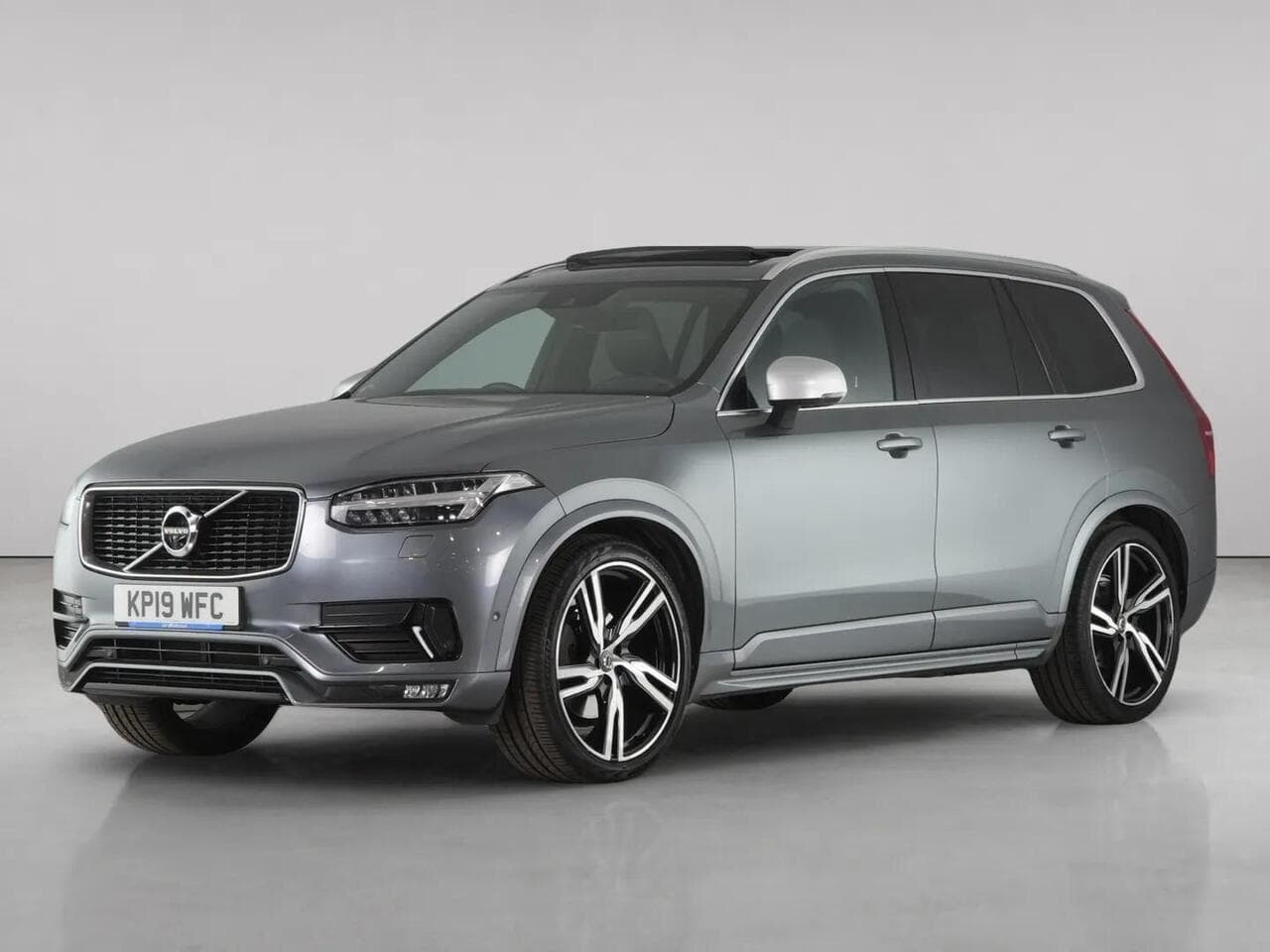 Volvo XC90 thumbnail Front Left