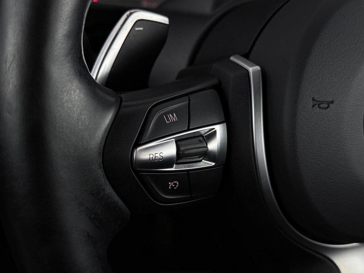 BMW 4 Series thumbnail Misc Controls