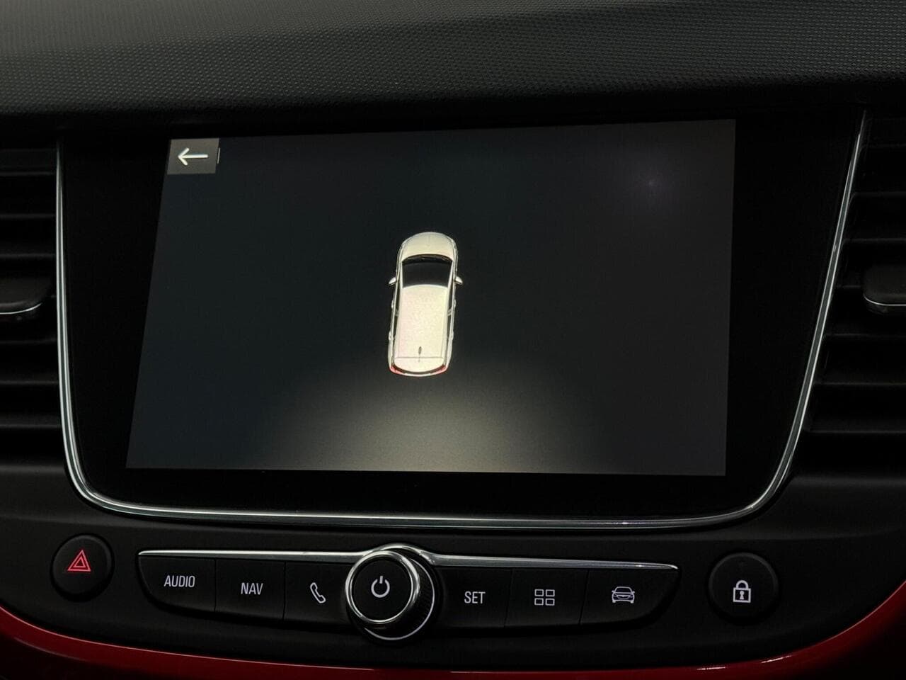 Vauxhall Crossland thumbnail Infotainment System