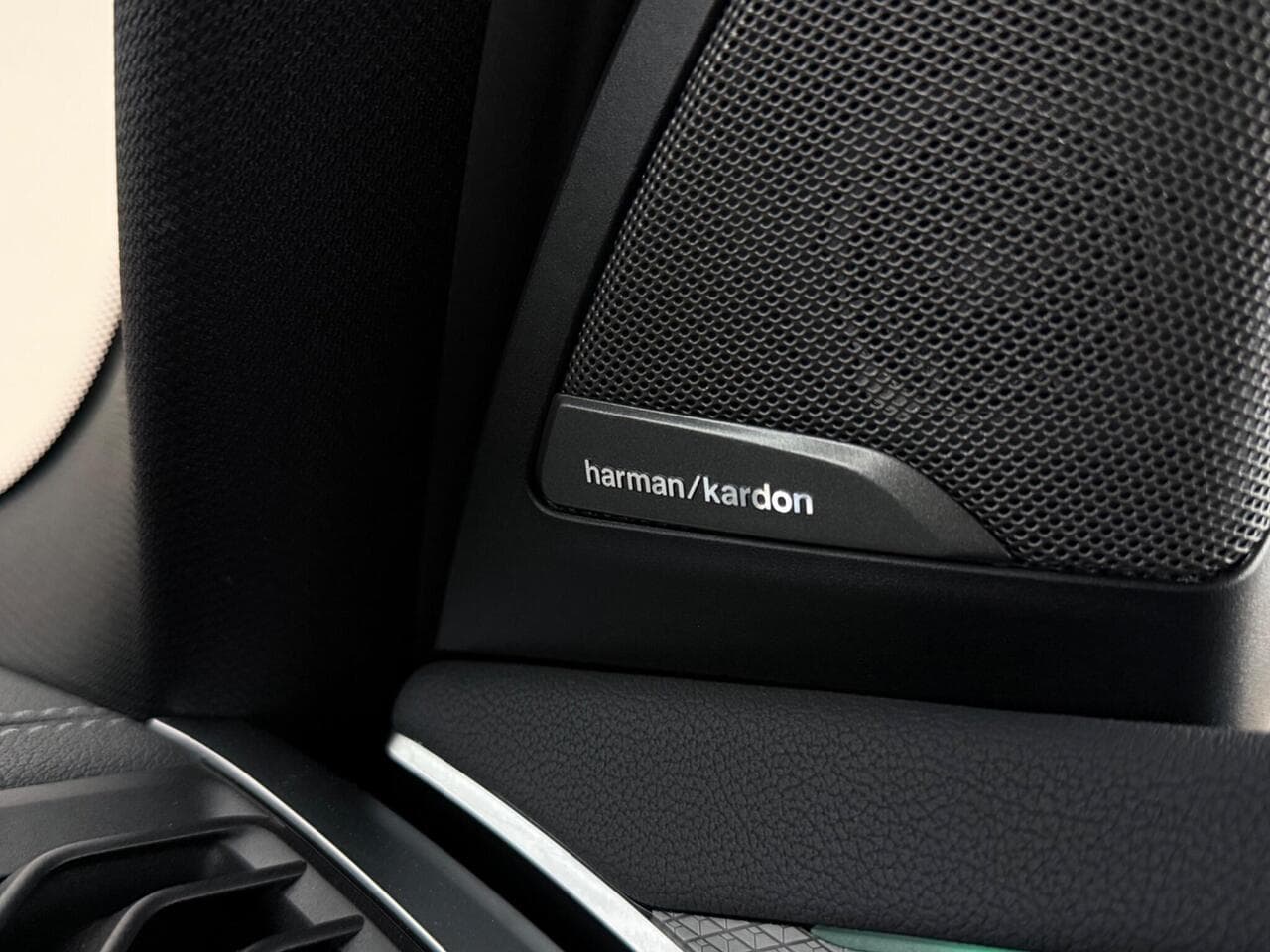 BMW X3 thumbnail Misc Controls