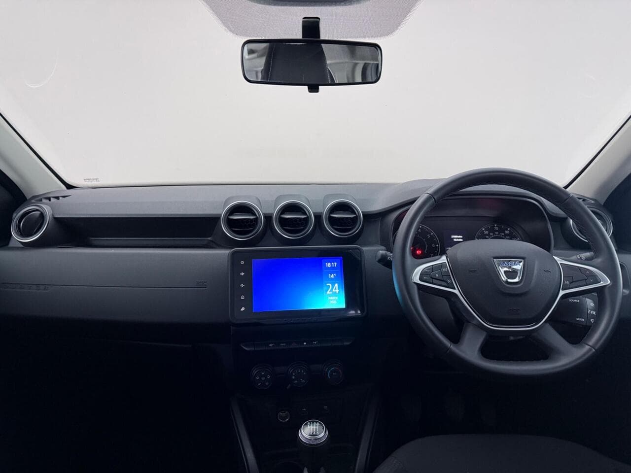 Dacia Duster thumbnail Interior Front