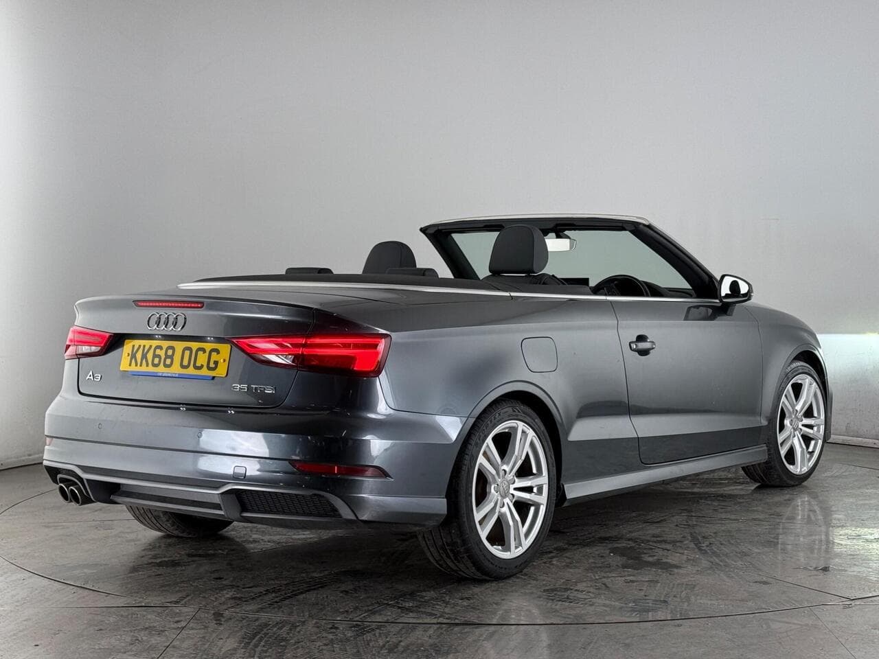 Audi A3 Cabriolet thumbnail Rear Right