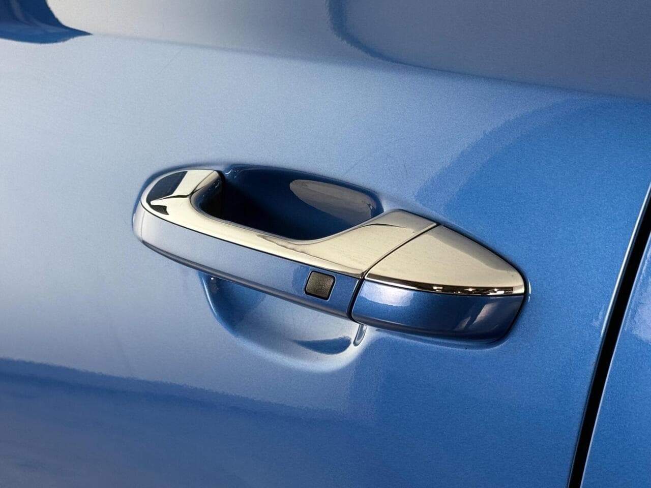 Kia Sportage thumbnail Door Handle Exterior