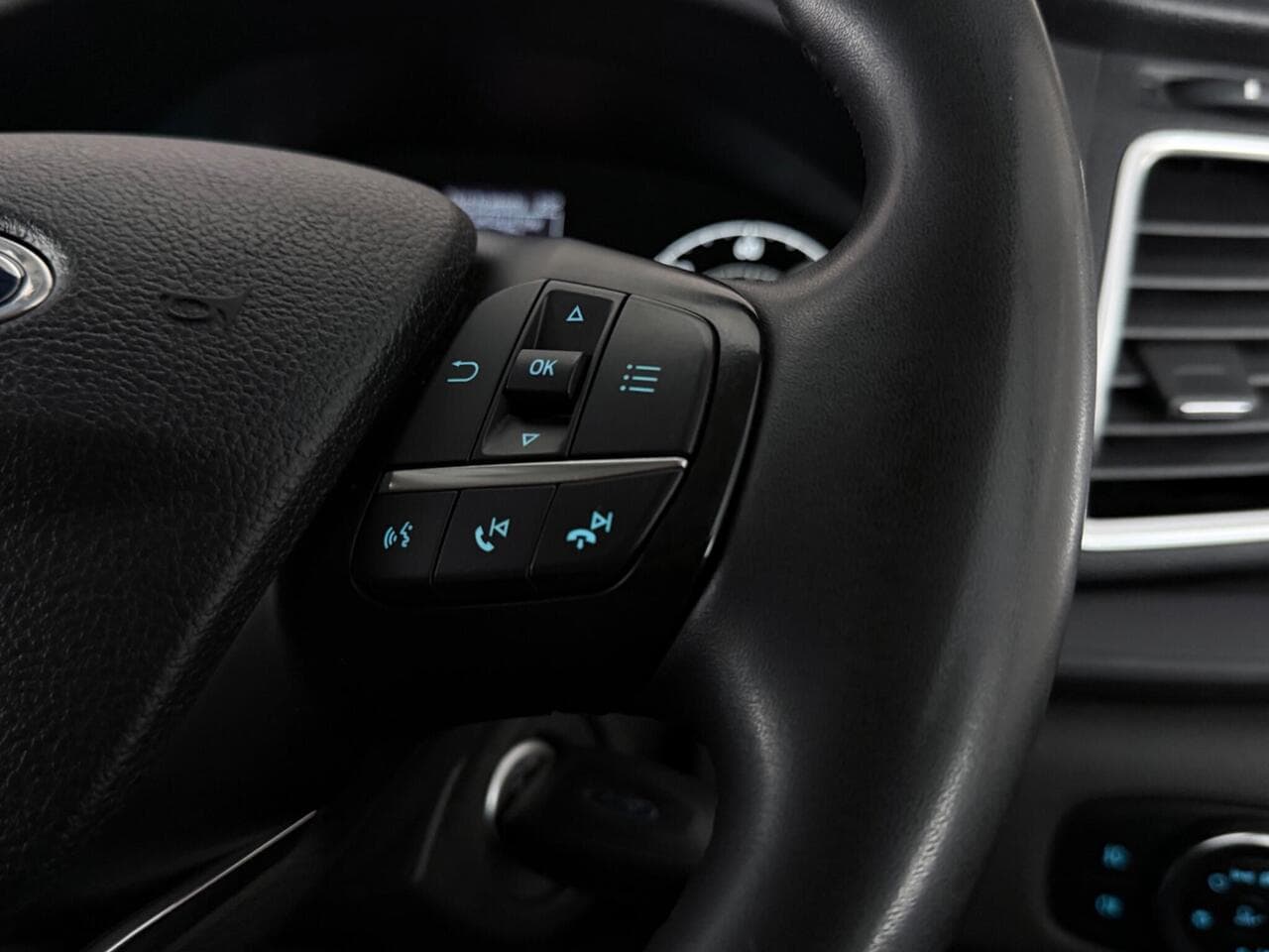 Ford Transit Custom thumbnail Misc Controls