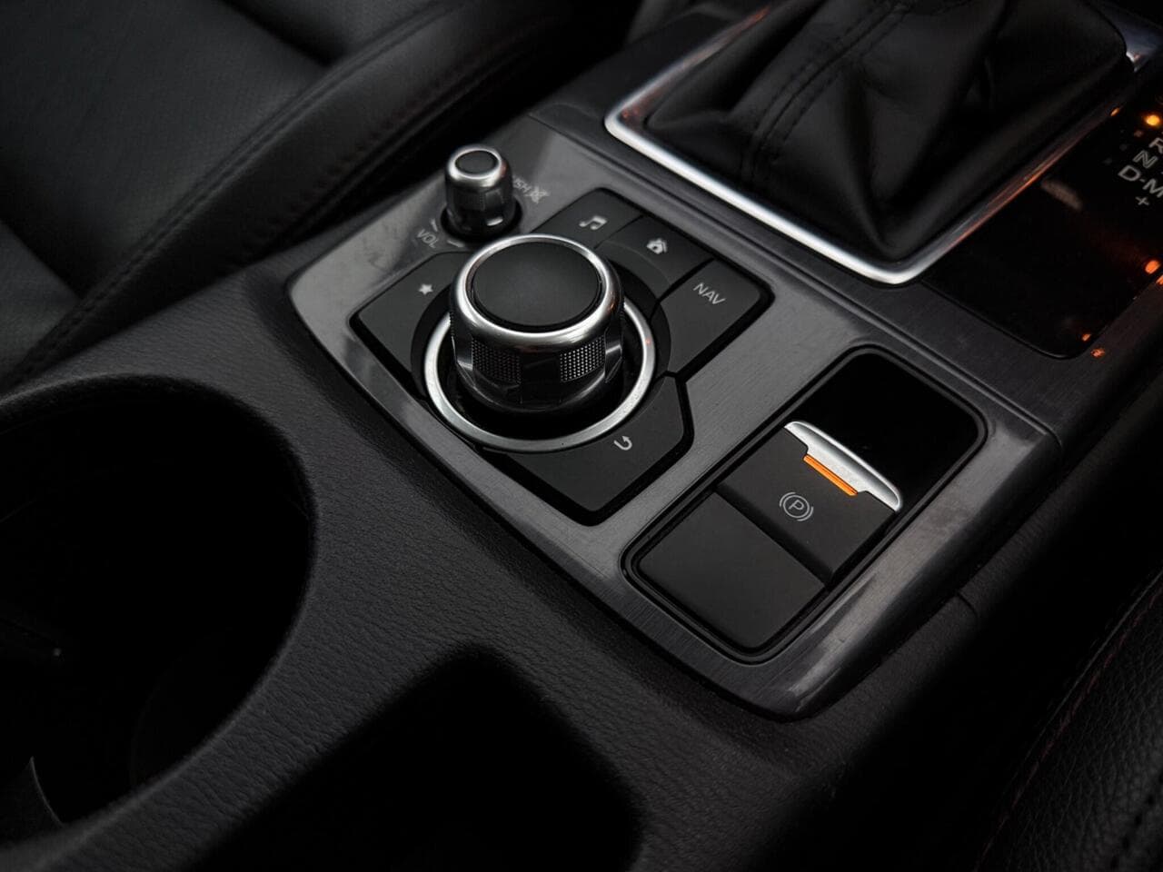 Mazda CX-5 thumbnail Misc Controls