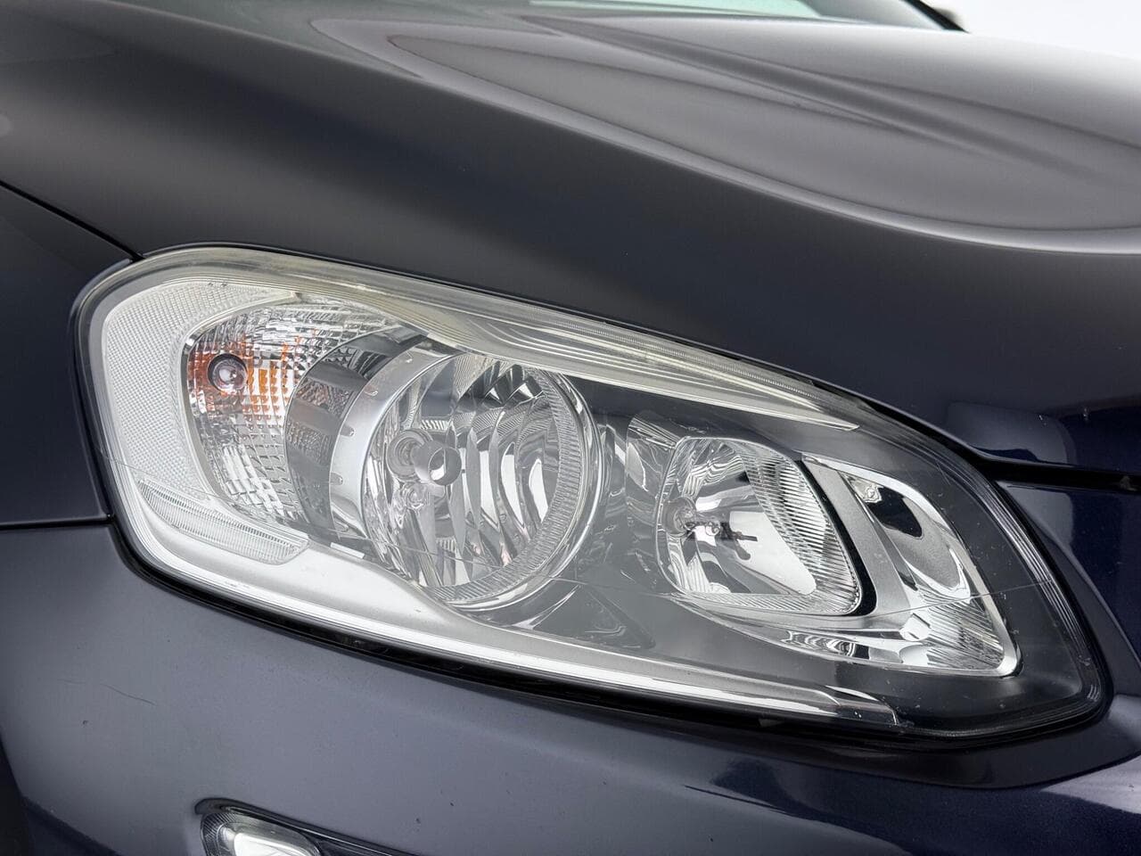 Volvo XC60 thumbnail Lights Front