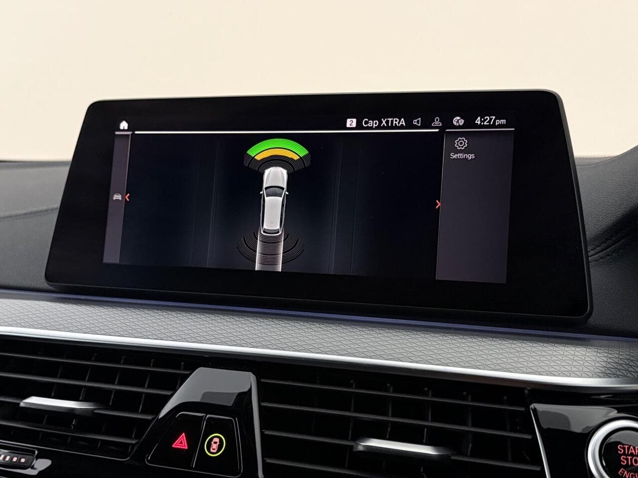 BMW 5 Series thumbnail Infotainment System