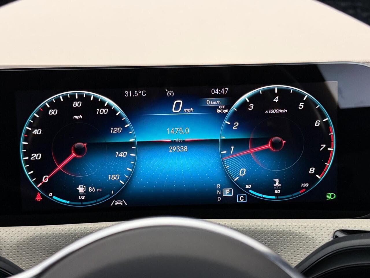 Mercedes-Benz CLA thumbnail Driver Instruments