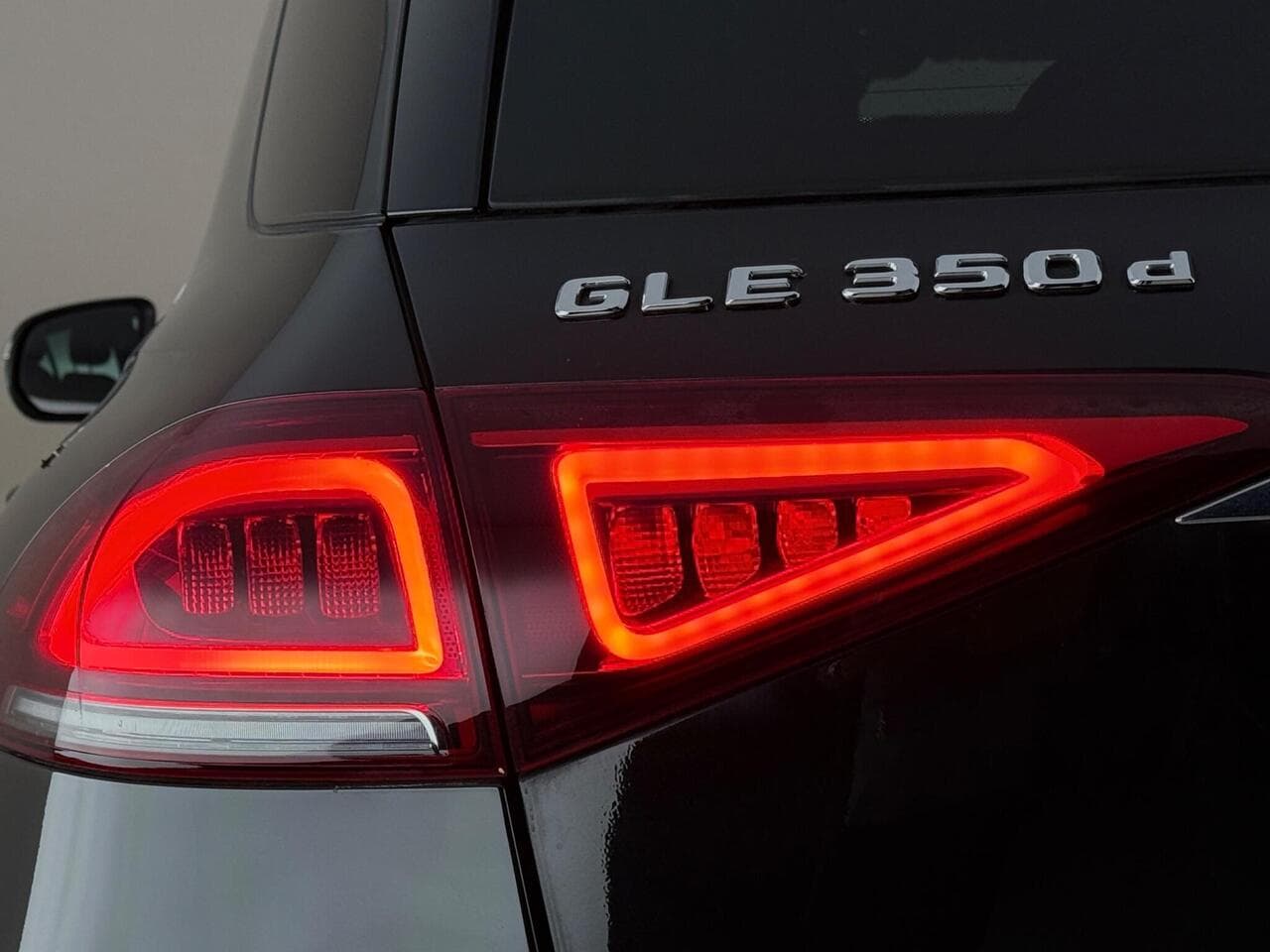Mercedes-Benz GLE thumbnail Lights Rear