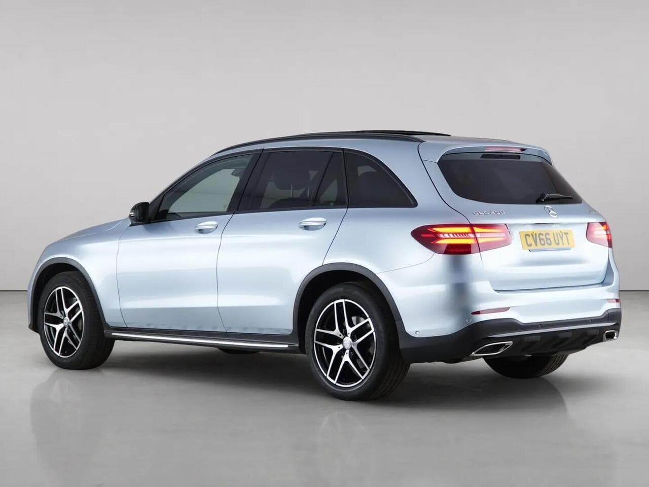 Mercedes-Benz GLC thumbnail Rear Left