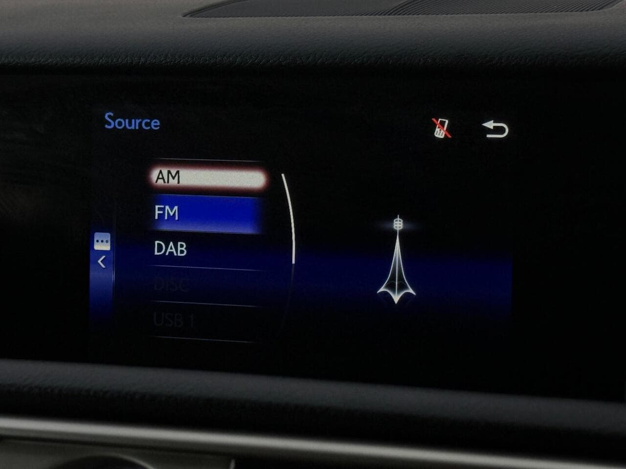 Lexus IS thumbnail Infotainment System