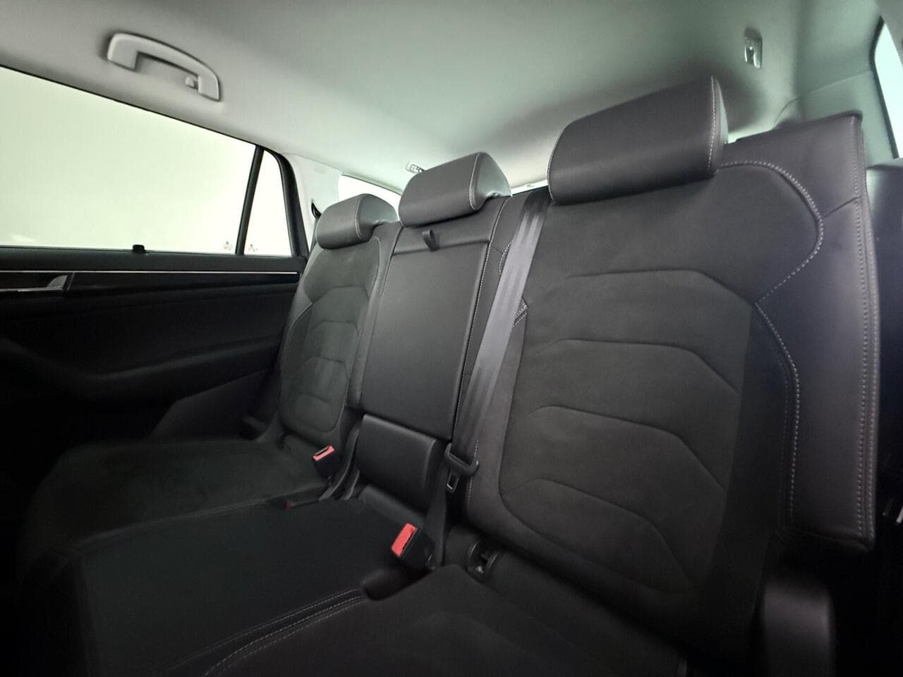 Skoda Kodiaq thumbnail Seats Rear