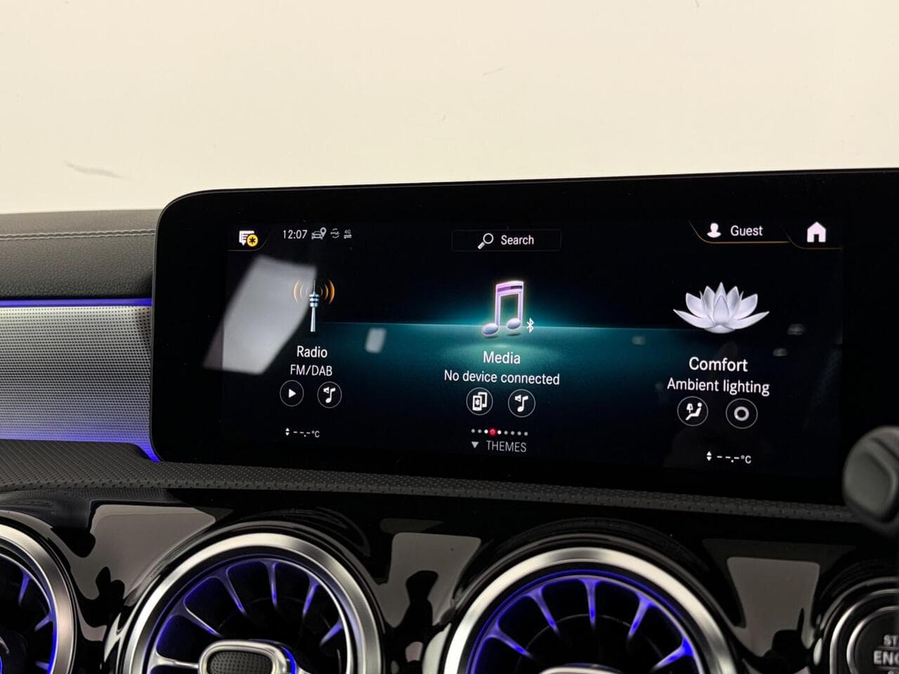 Mercedes-Benz A Class thumbnail Infotainment System