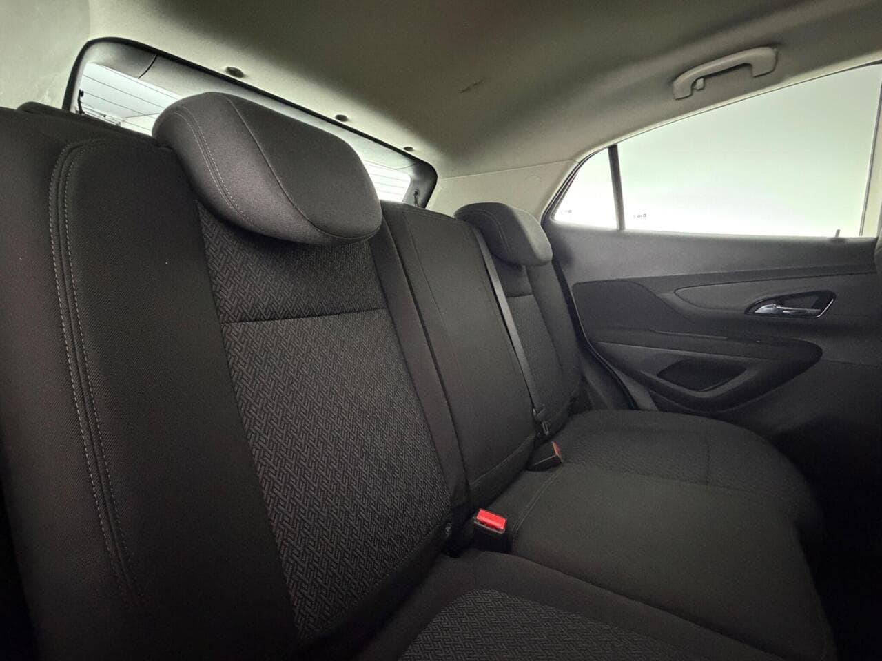 Vauxhall Mokka X thumbnail Seats Rear