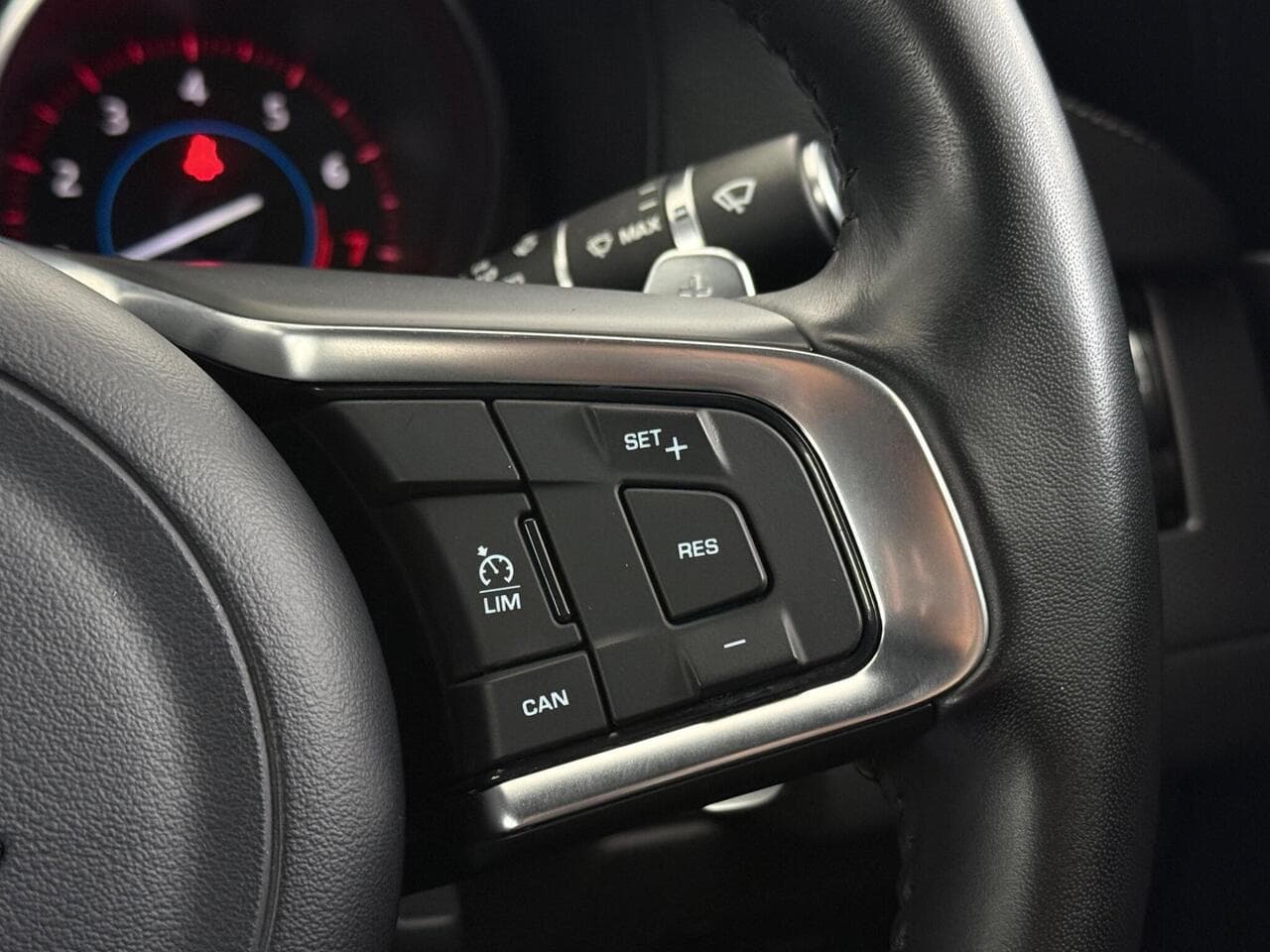 Jaguar XF thumbnail Misc Controls