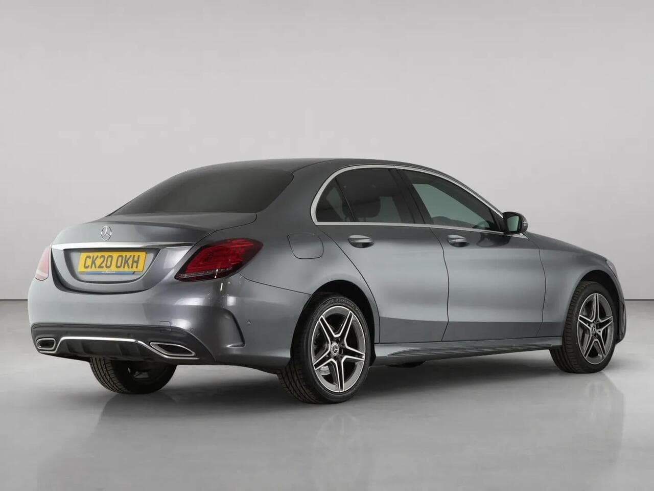 Mercedes-Benz C Class thumbnail Rear Right
