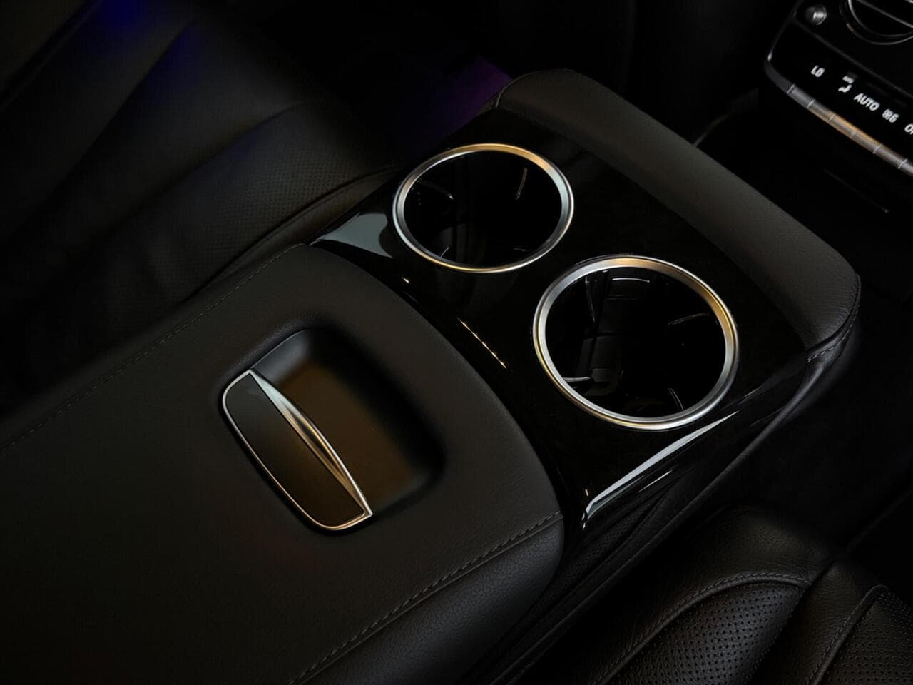 Mercedes-Benz S Class thumbnail Inconclusive
