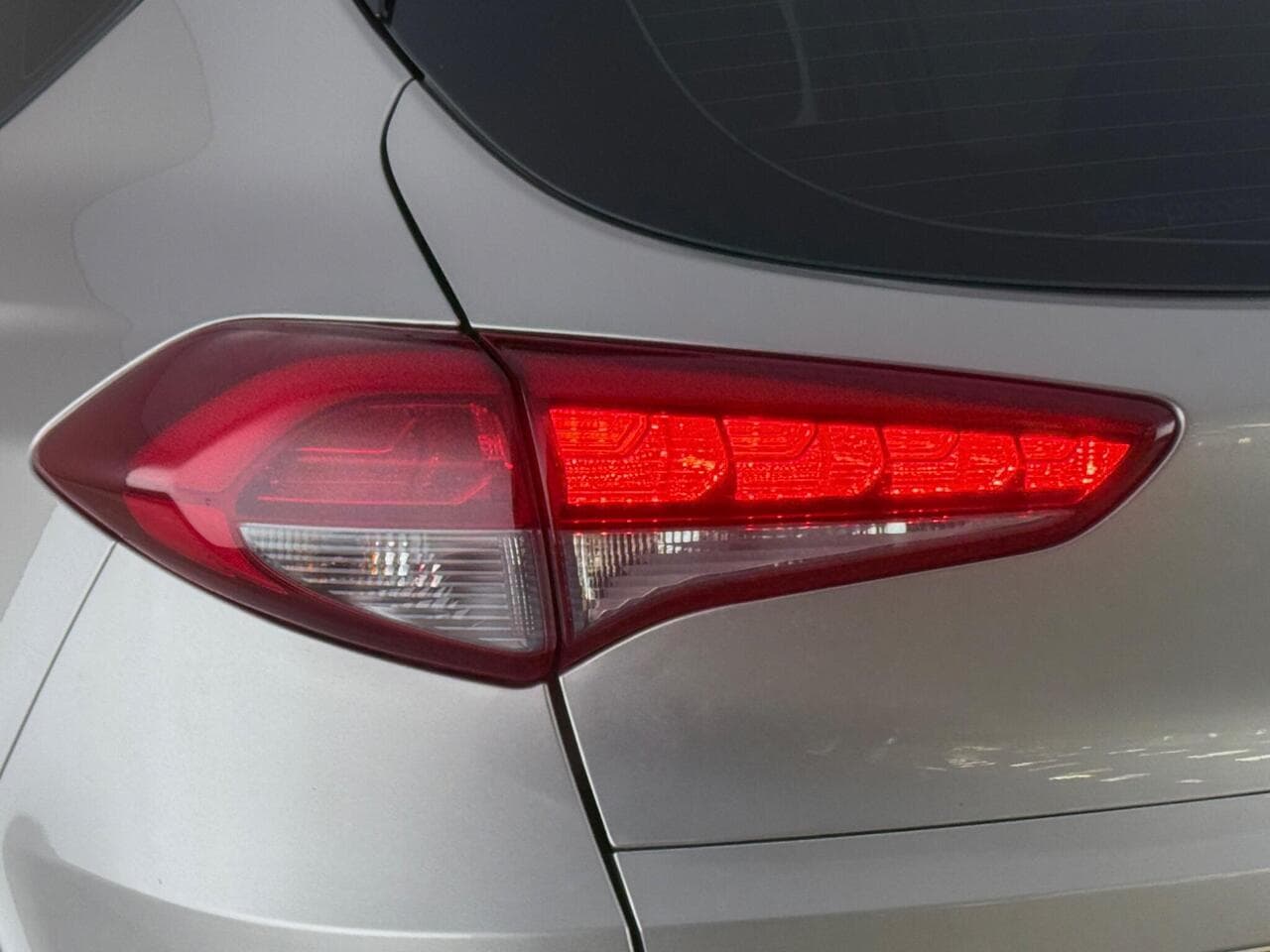 Hyundai TUCSON thumbnail Lights Rear