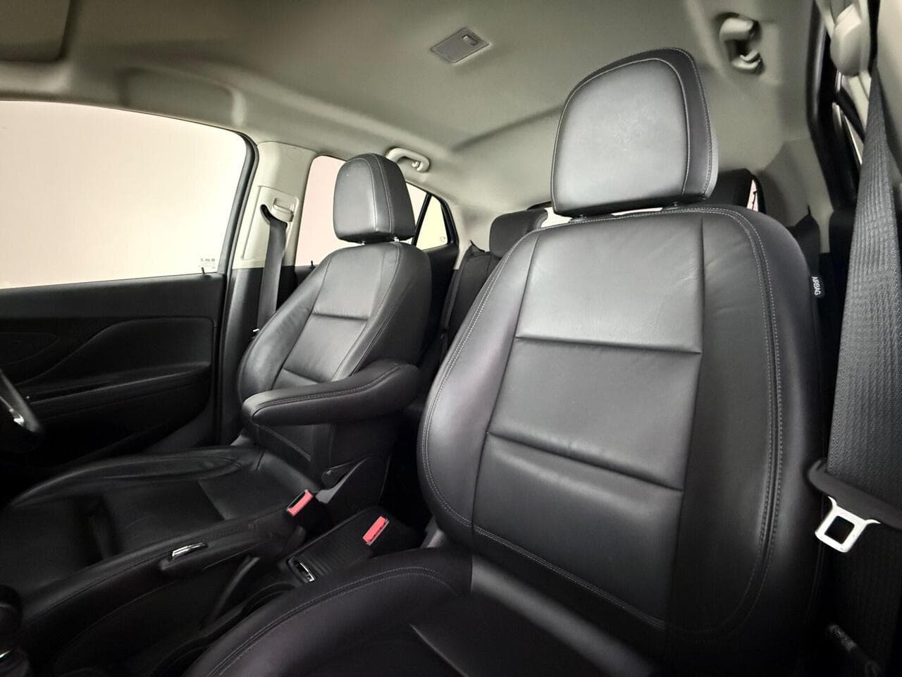 Vauxhall Mokka X thumbnail Seat Front Passenger