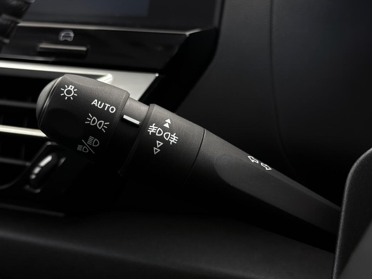 Citroen C4 thumbnail Misc Controls