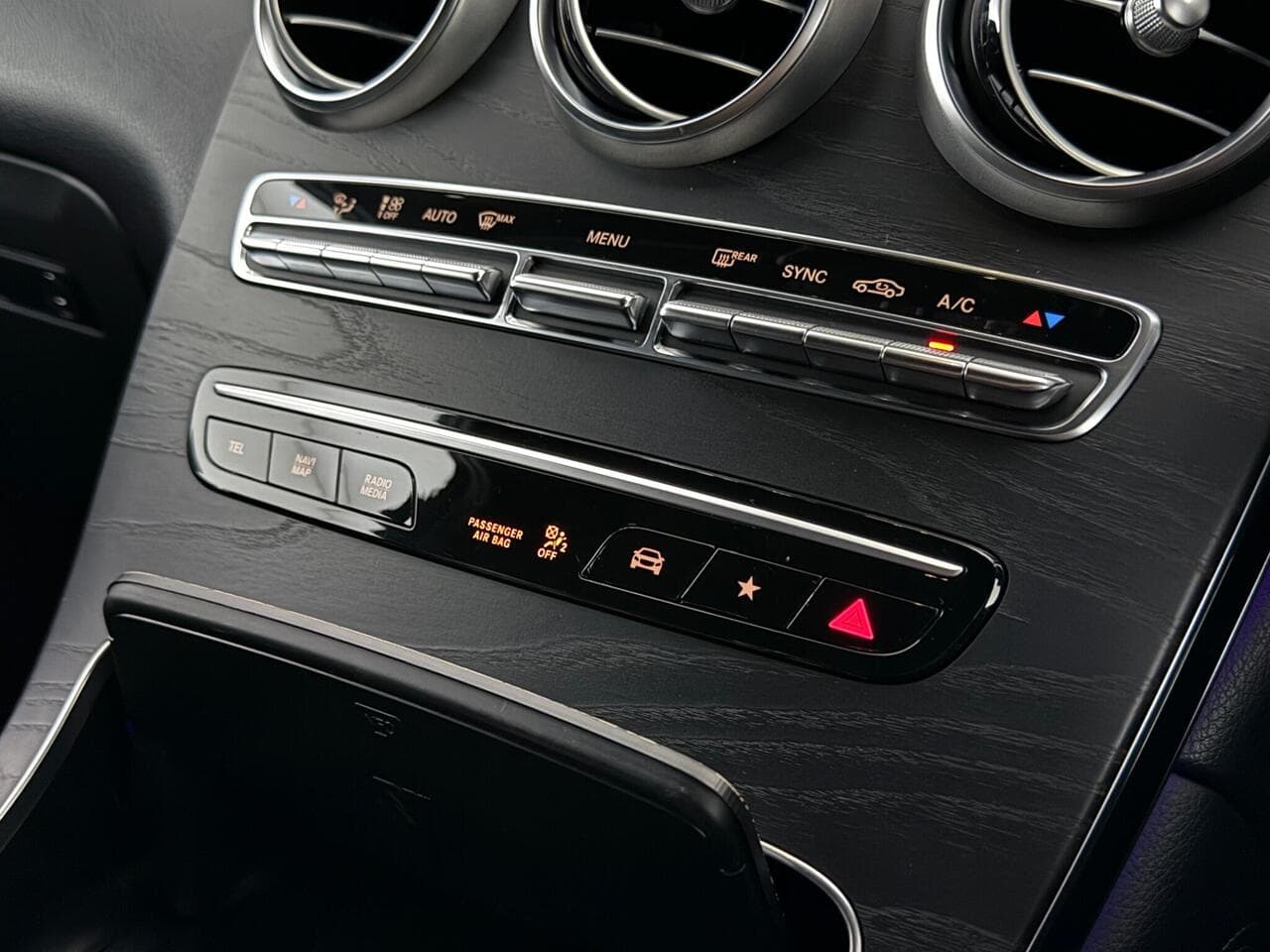 Mercedes-Benz GLC thumbnail Misc Controls
