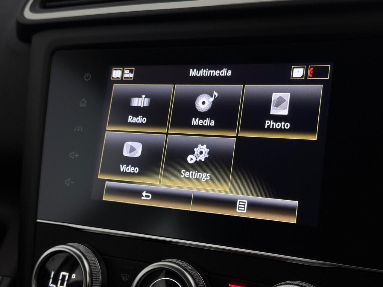 Renault Kadjar thumbnail Infotainment System