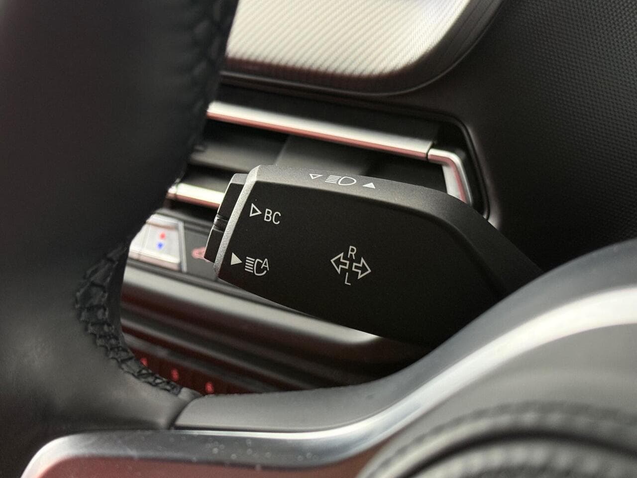 BMW 1 Series thumbnail Misc Controls