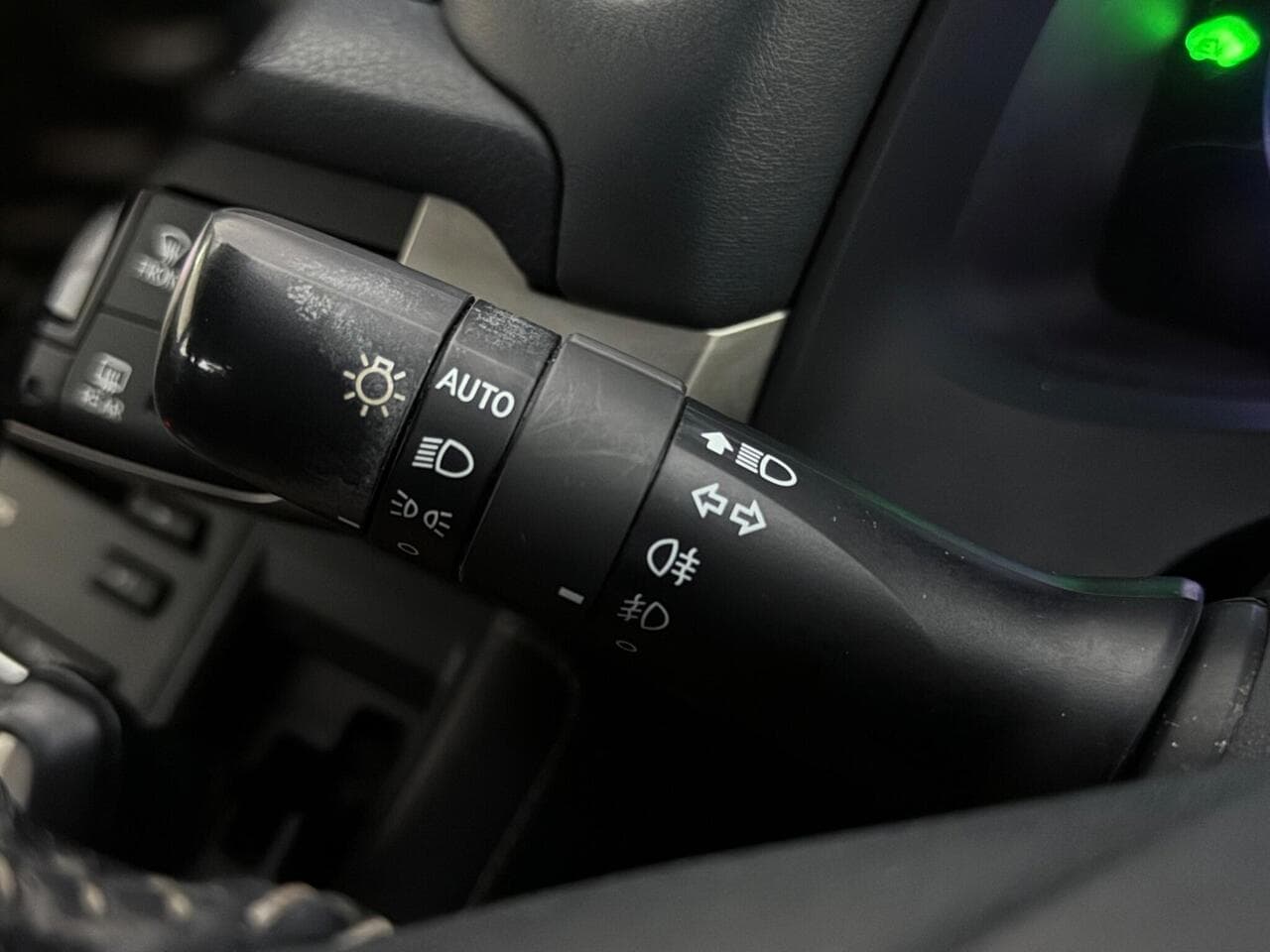 Lexus CT thumbnail Misc Controls