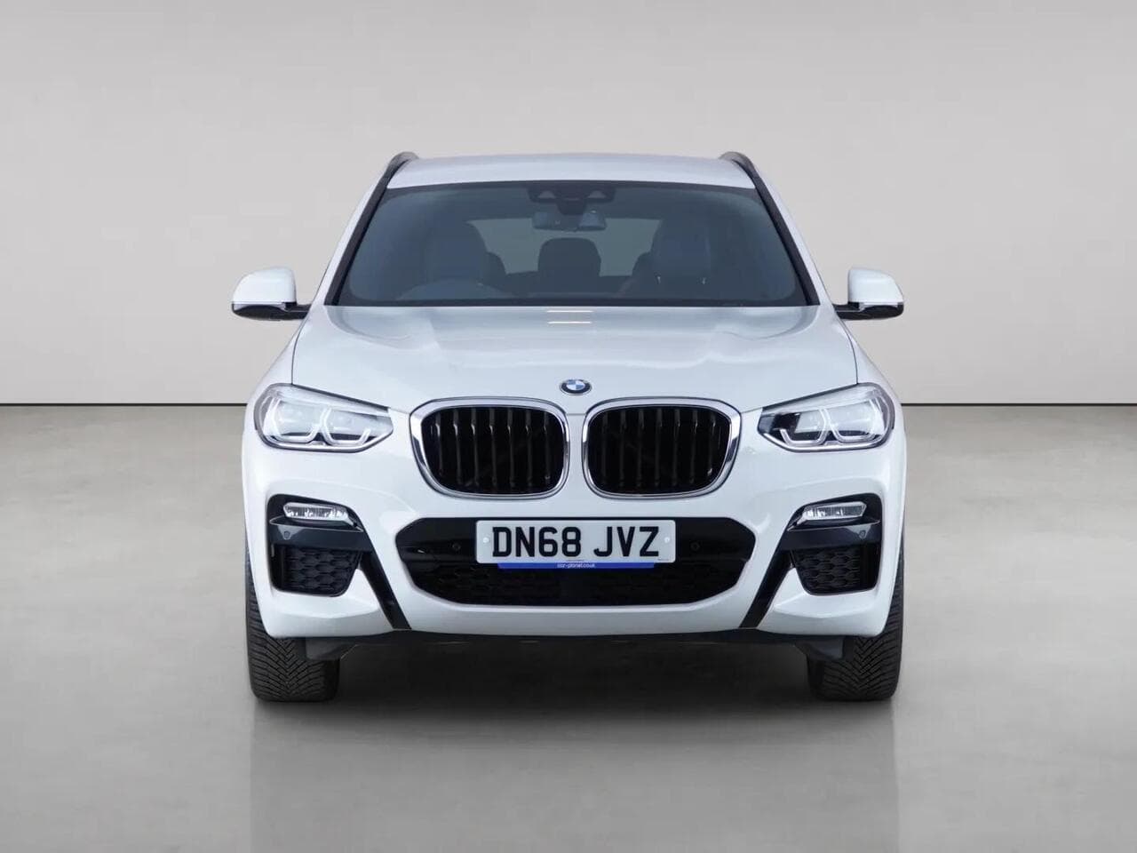 BMW X3 thumbnail Front
