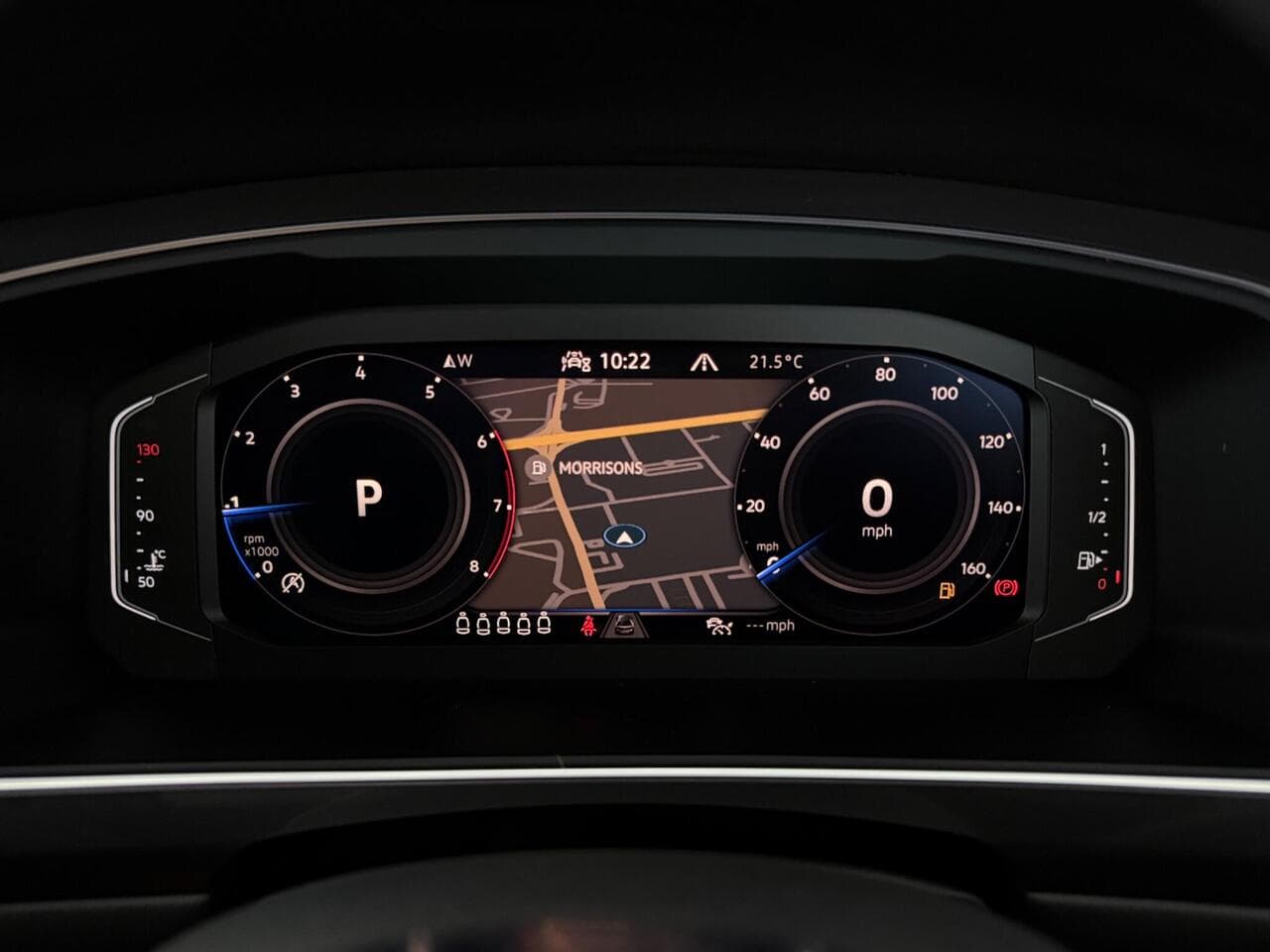 Volkswagen Tiguan Allspace thumbnail Driver Instruments