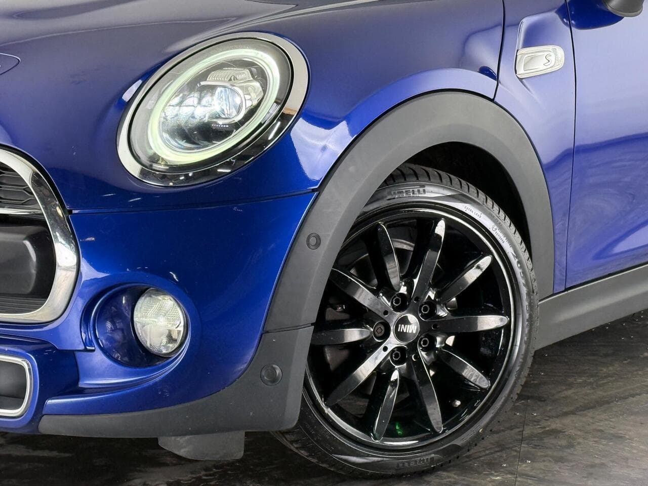 MINI Convertible thumbnail Wheel