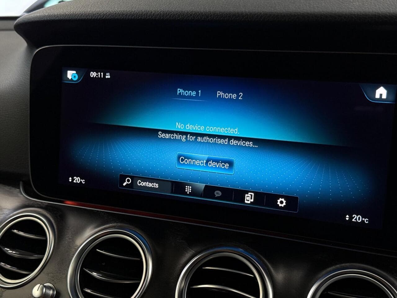 Mercedes-Benz E Class thumbnail Infotainment System