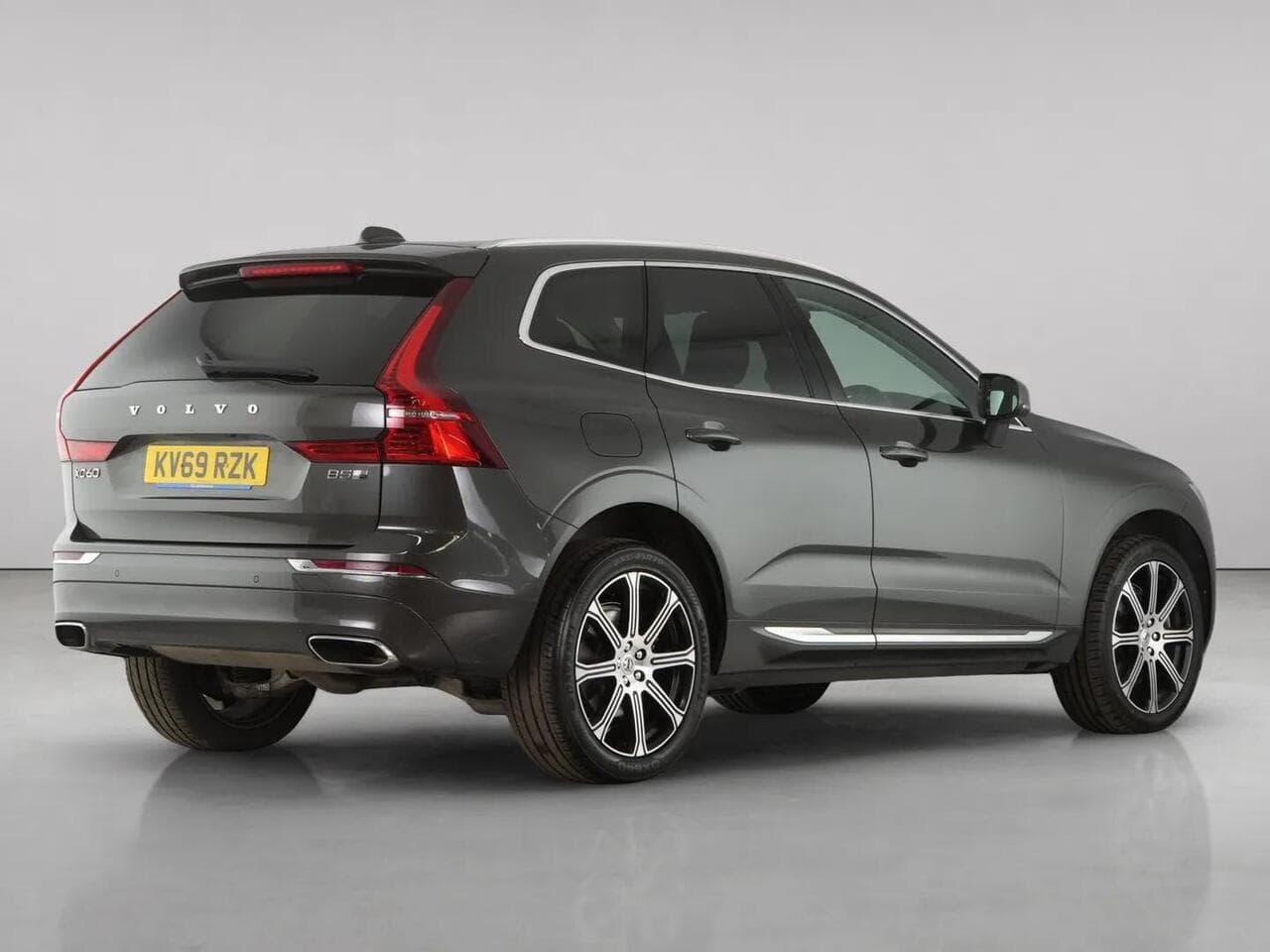 Volvo XC60 thumbnail Rear Right