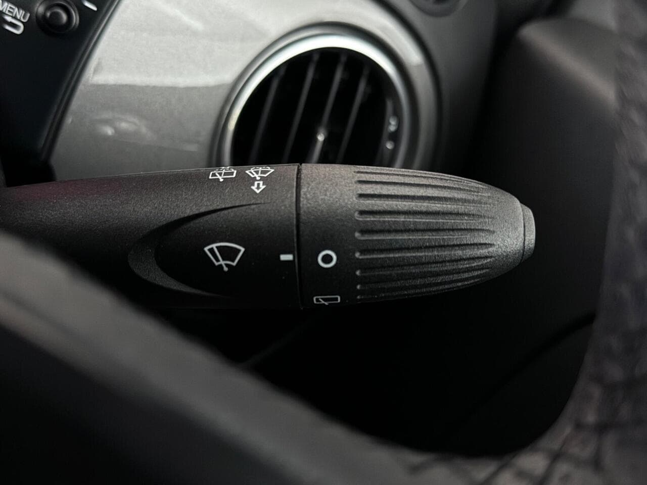 Abarth 595 thumbnail Misc Controls