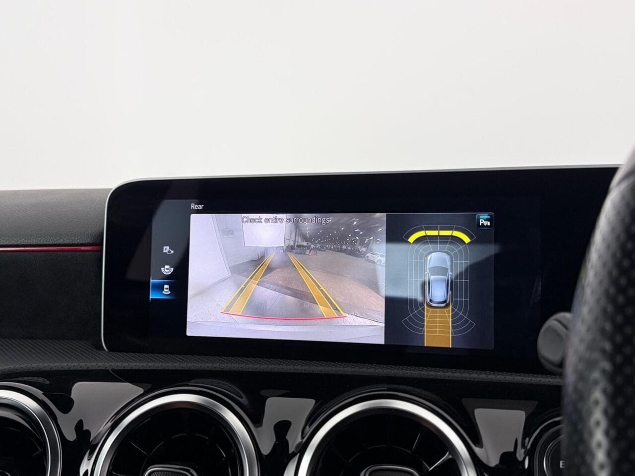 Mercedes-Benz A Class thumbnail Infotainment System