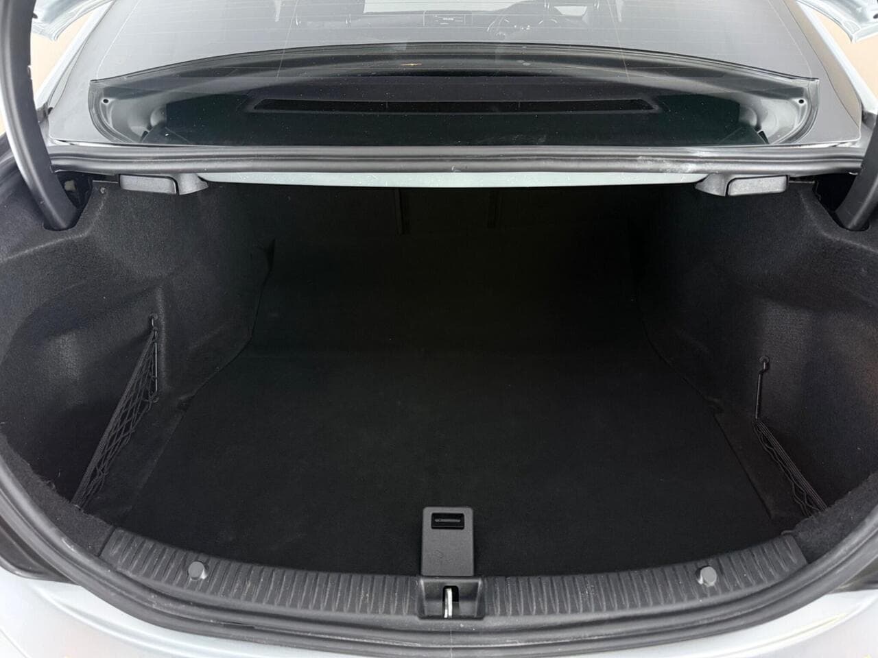 Mercedes-Benz C Class thumbnail Boot