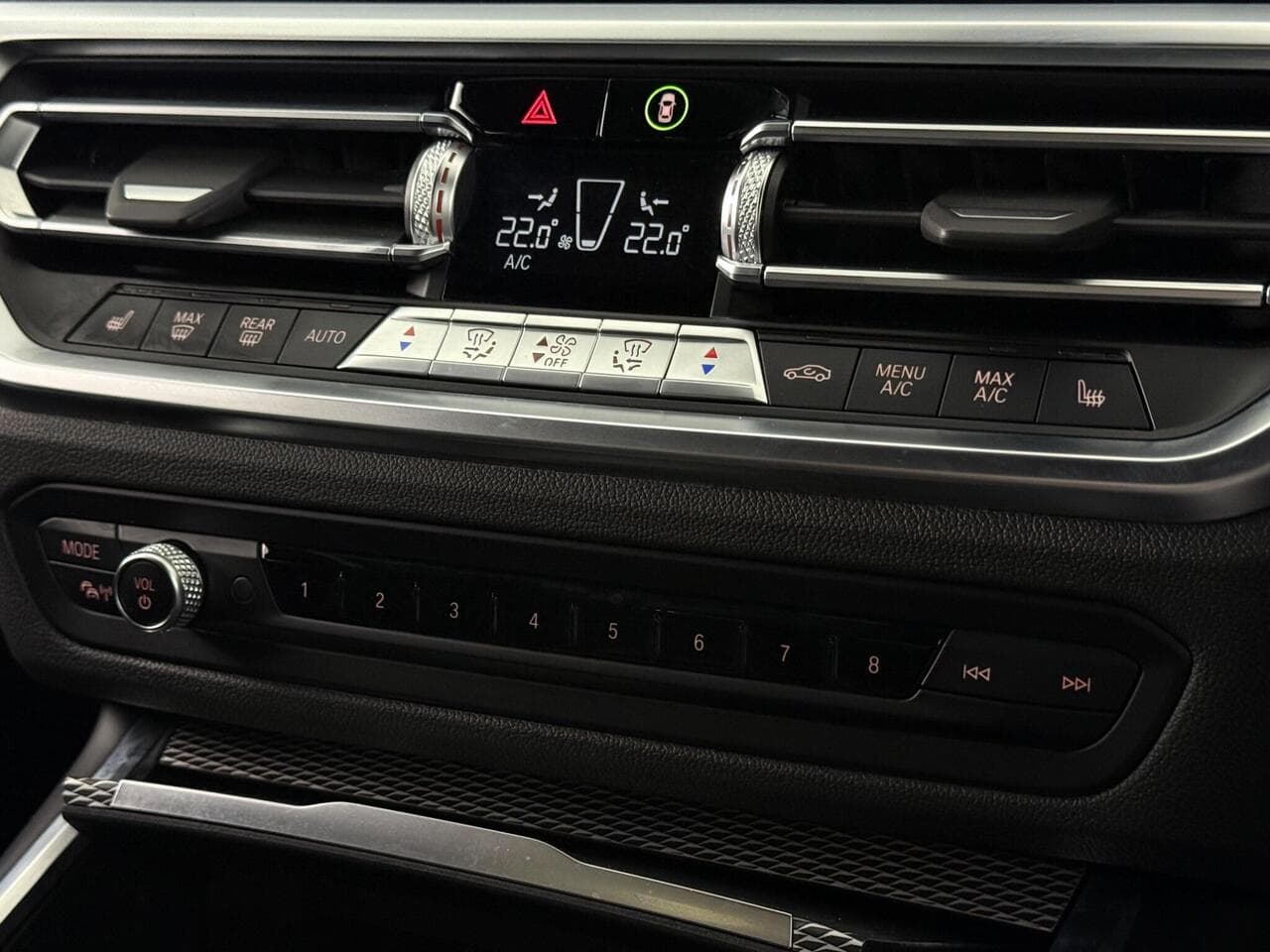 BMW 3 Series thumbnail Misc Controls
