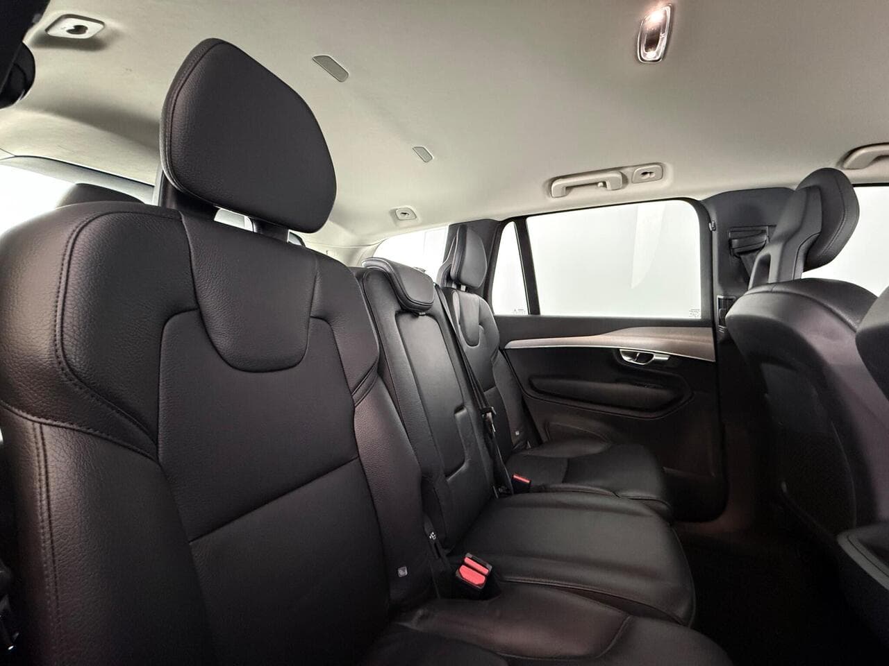 Volvo XC90 thumbnail Seats Rear