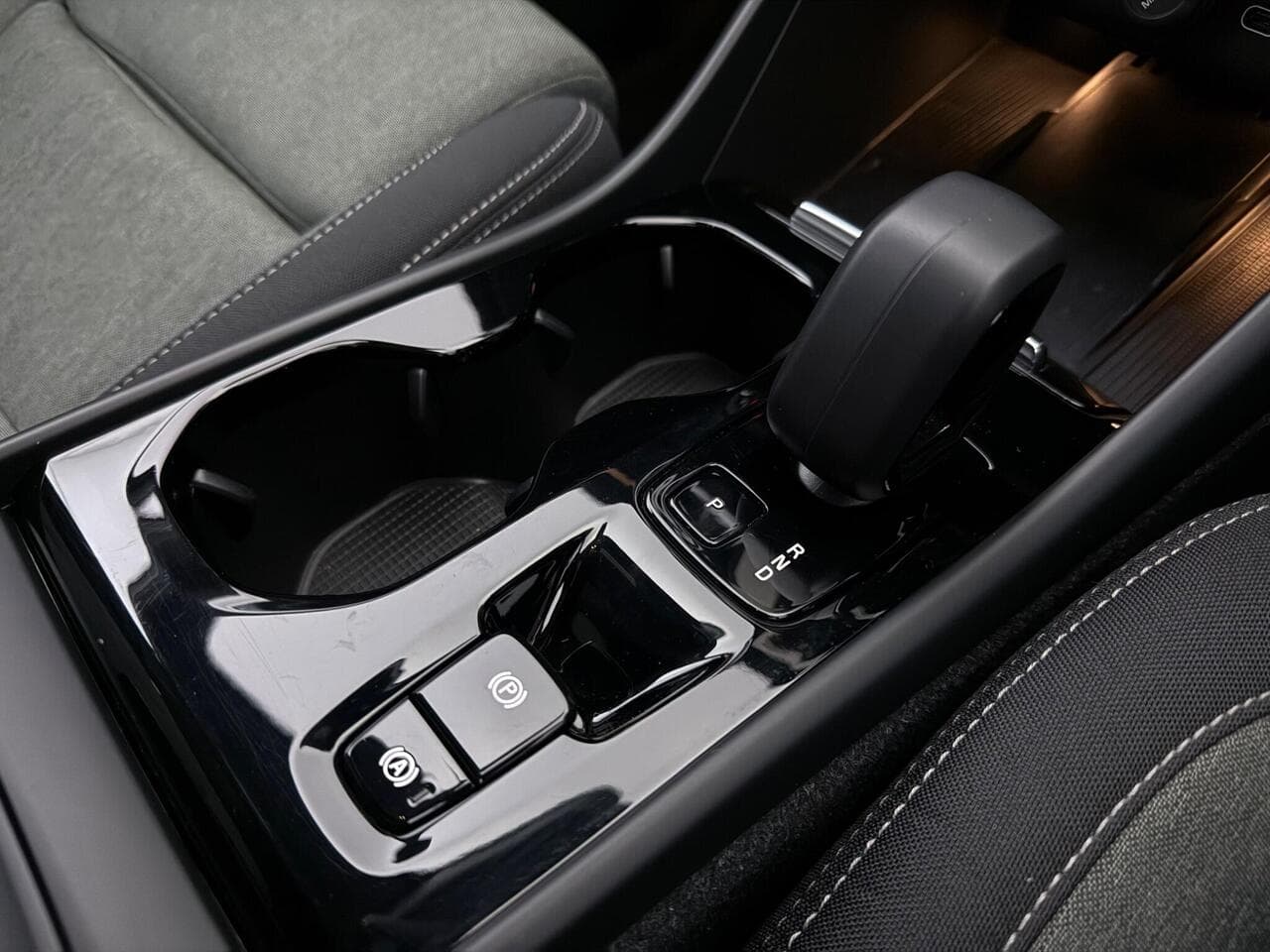 Volvo XC40 thumbnail Interior Front