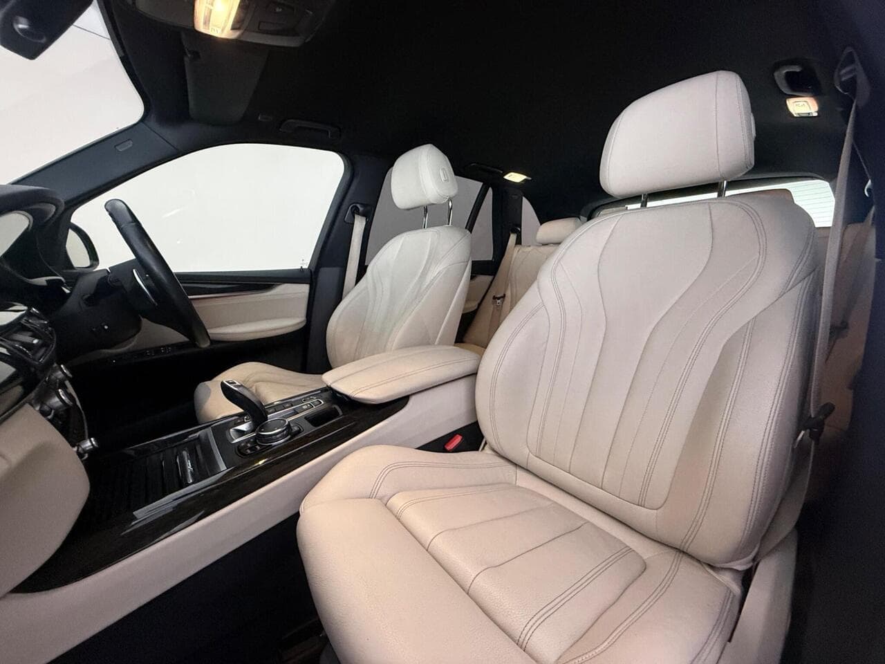 BMW X5 thumbnail Seat Front Passenger
