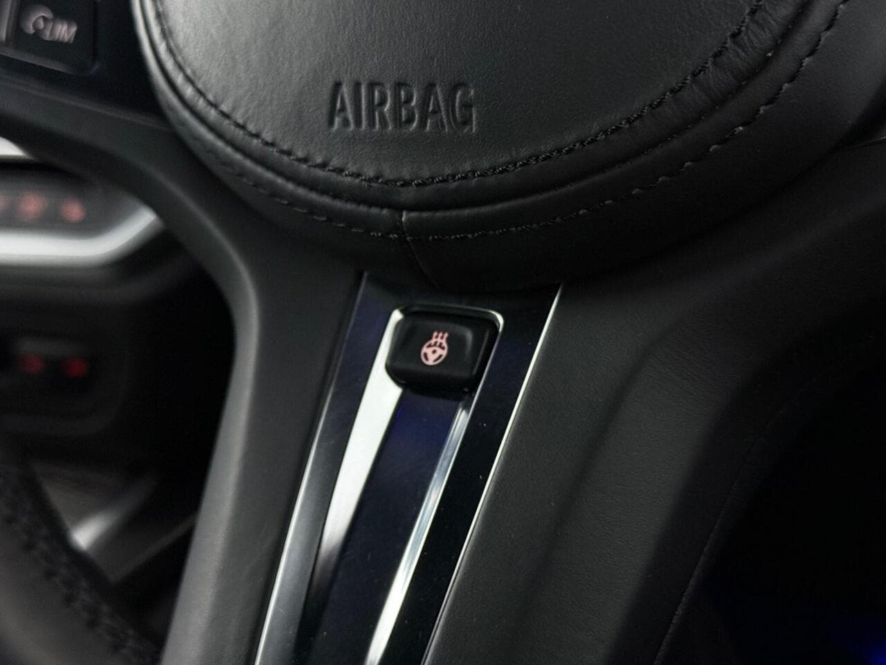 BMW 3 Series thumbnail Steering Wheel