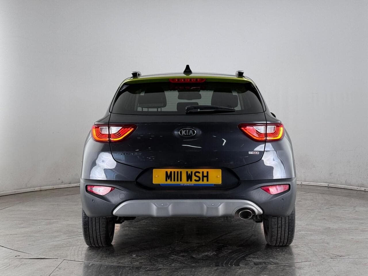 Kia Stonic thumbnail Rear