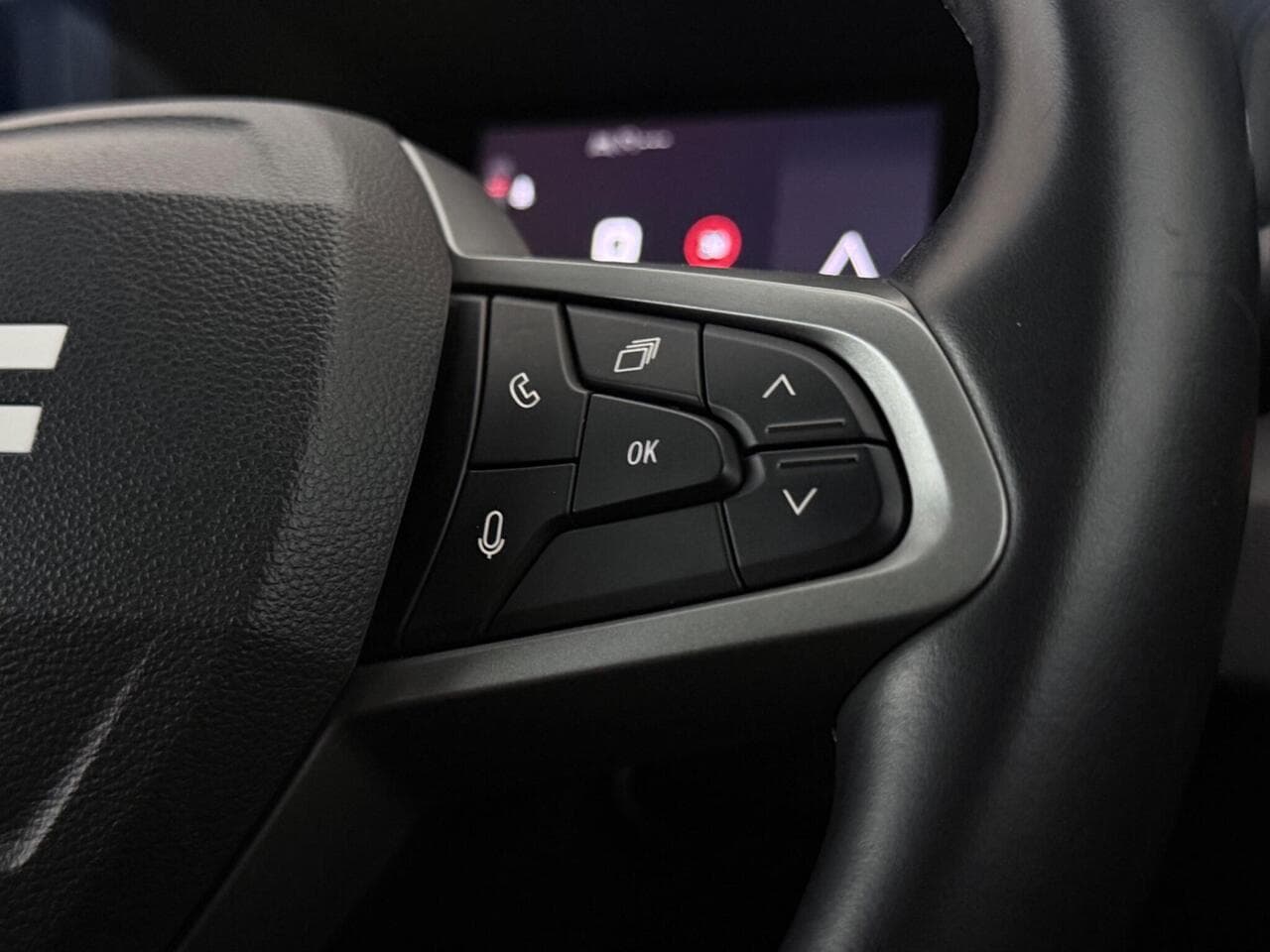 Dacia Duster thumbnail Misc Controls